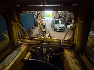 JCB 3C rendegraver