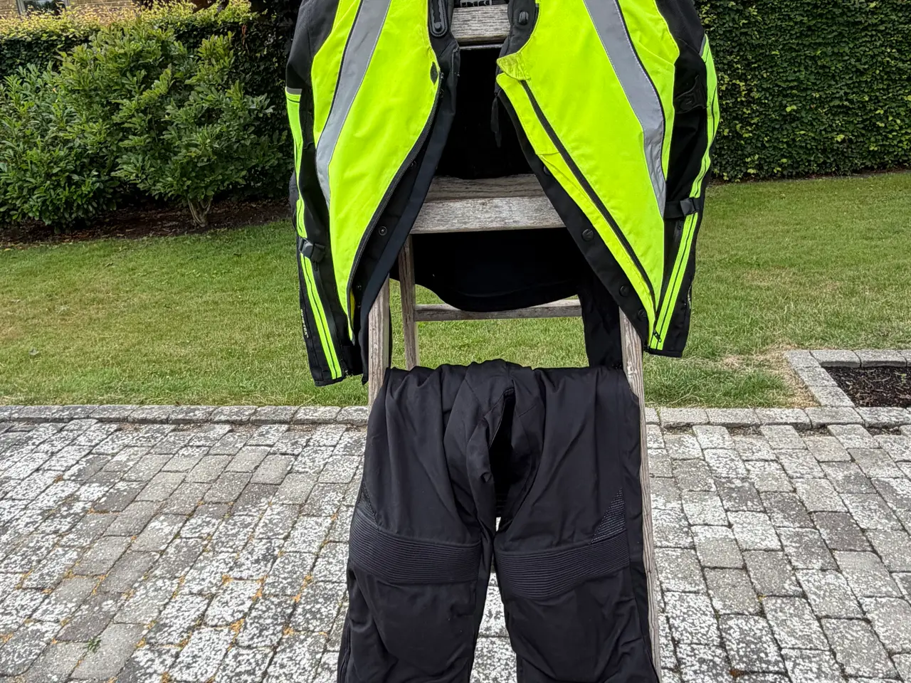 Billede 1 - Komplet sæt motorcykel beklædning