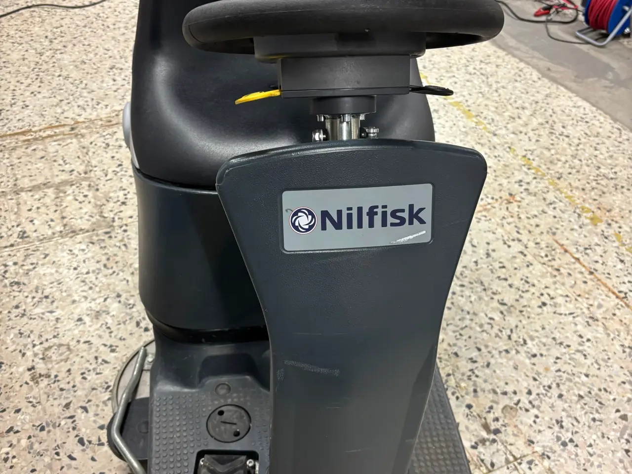 Billede 2 - Nilfisk gulvvaske maskine BR 752 