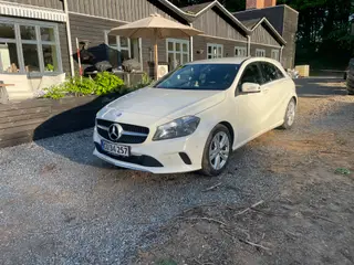 Mercedes-Benz A180d 2016