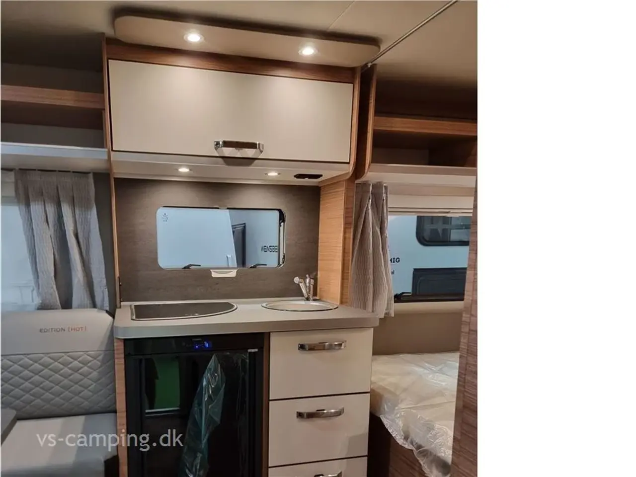 Billede 4 - 2025 - Weinsberg CaraOne 450 FU   DEMOVOGN... ATTRAKTIV CAMPINGVOGN MED FRANSK SENG OG RUNDSIDDEGRUPPE