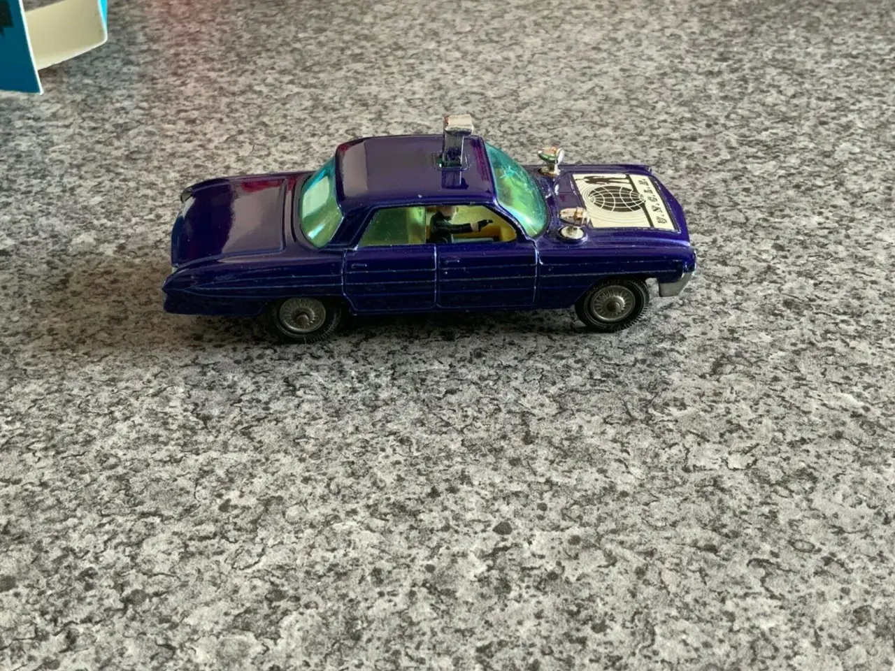 Billede 5 - Corgi Toys No. 497 Oldsmobile Super 88 U.N.C.L.E.