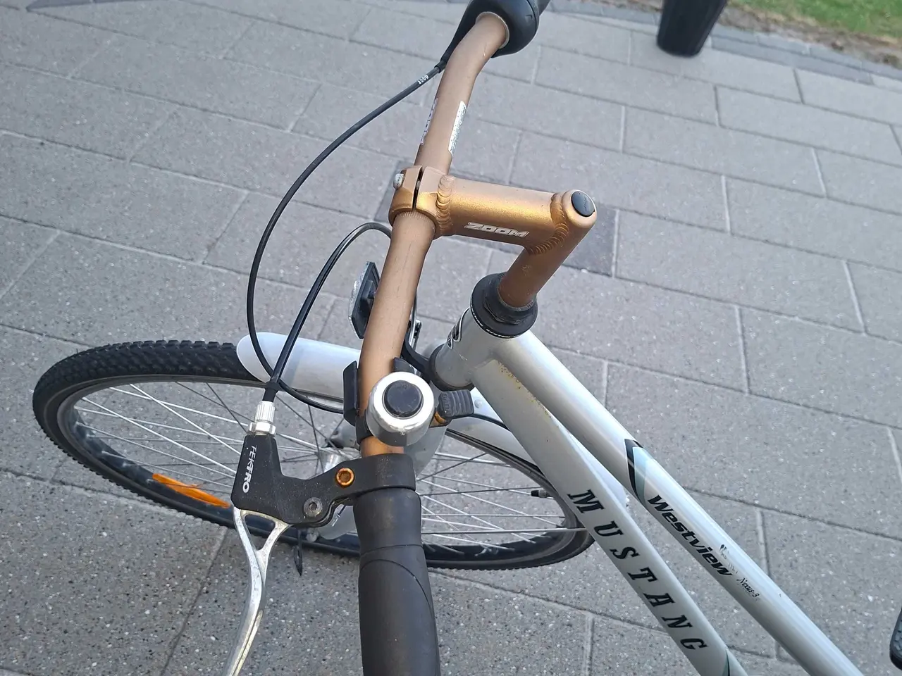 Billede 1 - En god cykel mustang 55 cm 28"hjul