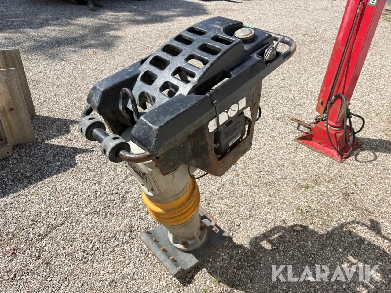Billede 4 - Jordloppe Euro Shatal TC62