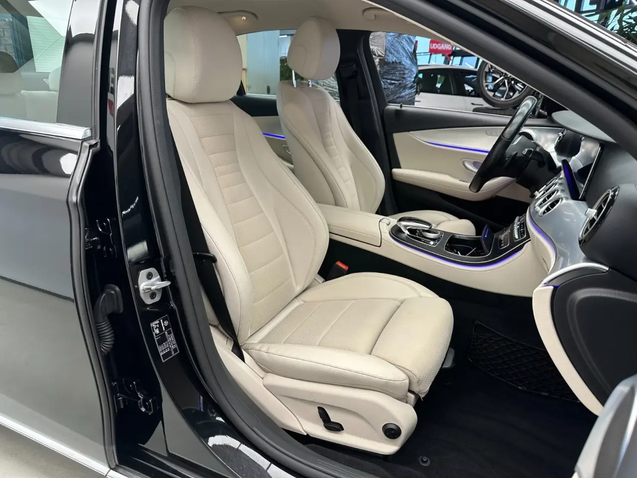 Billede 11 - Mercedes E300 de 2,0 Avantgarde aut.