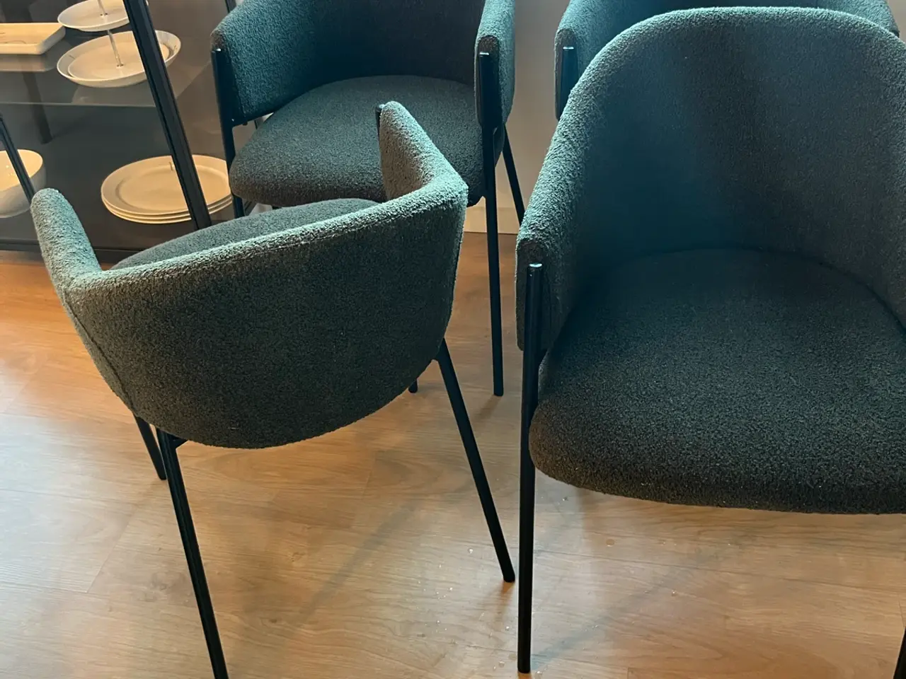 Billede 3 - Grønne spisestue stole i boucle stof