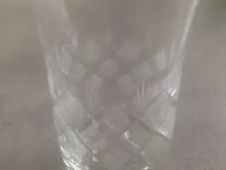 Wiener Antik div. Glas