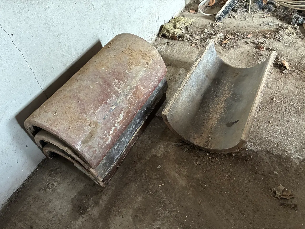 Billede 2 - 4 stk. glaserede krybber.