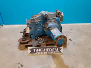New Holland 8340 Bagtøj