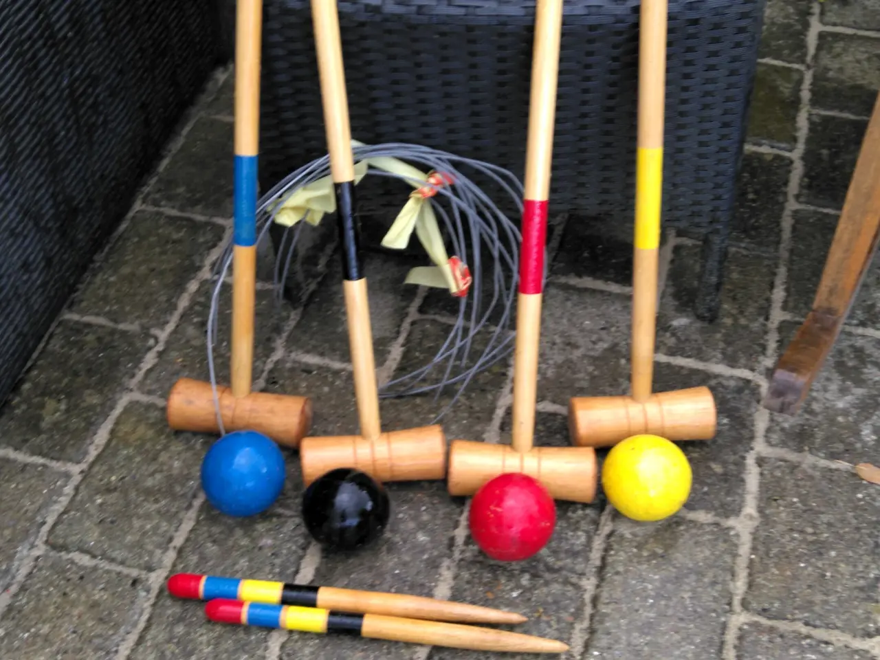 Billede 1 - Gammelt velholdt kroketspil.