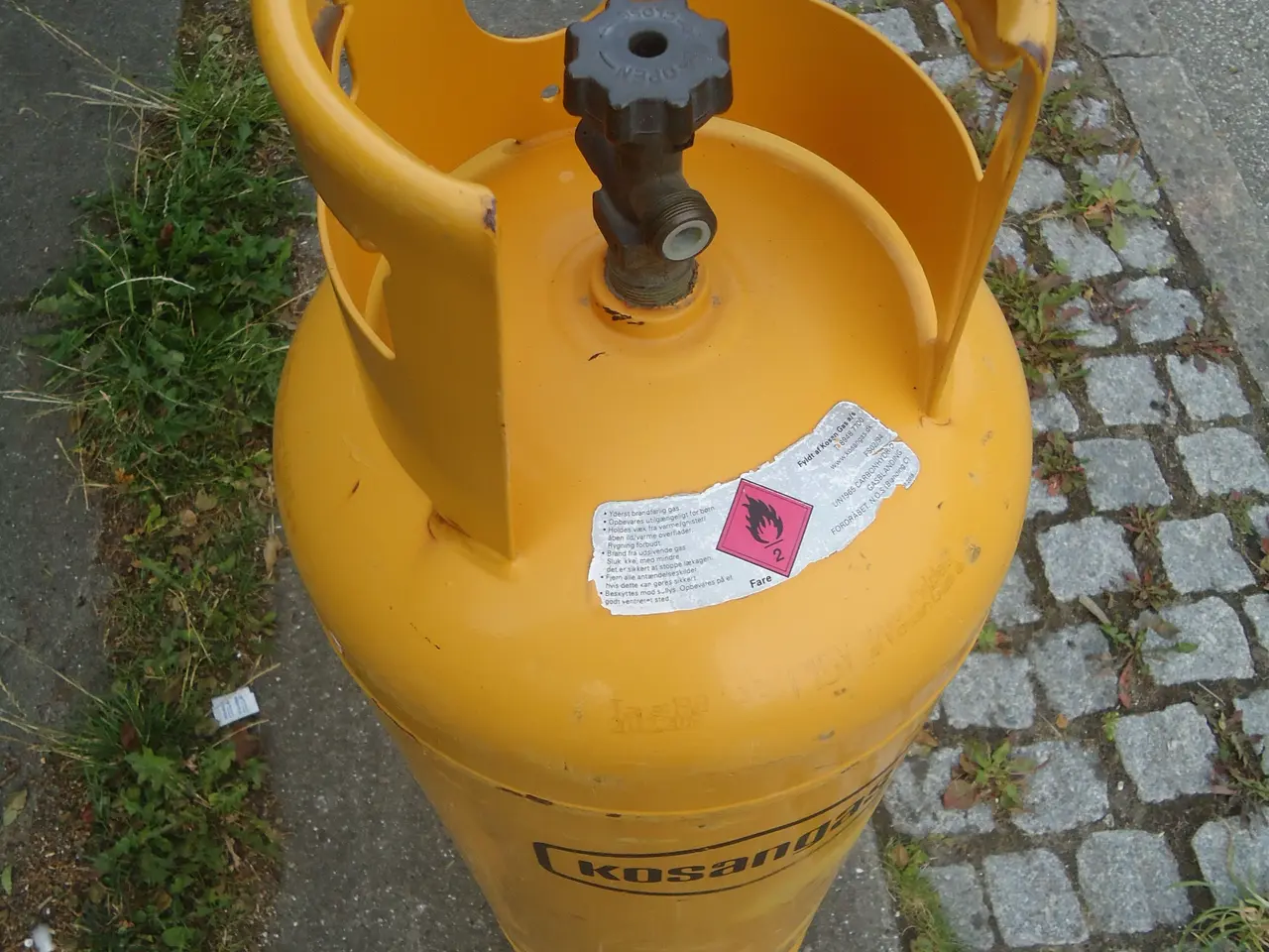 Billede 4 - Gasflaske MED  gas - 17 / 22 kg []