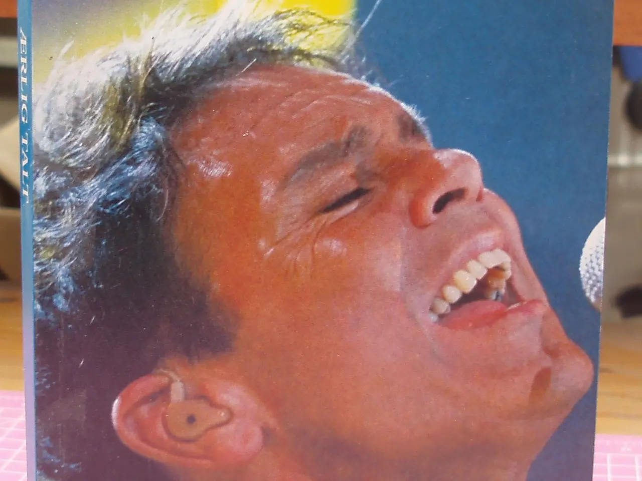 Billede 1 - Cliff Richard - Ærlig talt