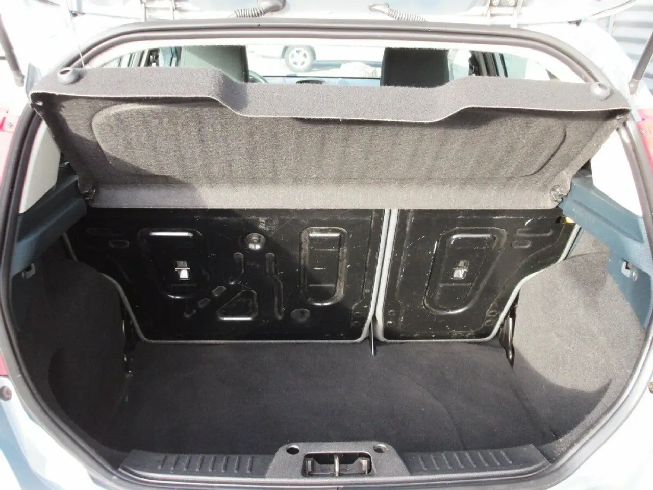 Billede 3 - Ford Fiesta 1,4 TDCi Ambiente 68HK 5d
