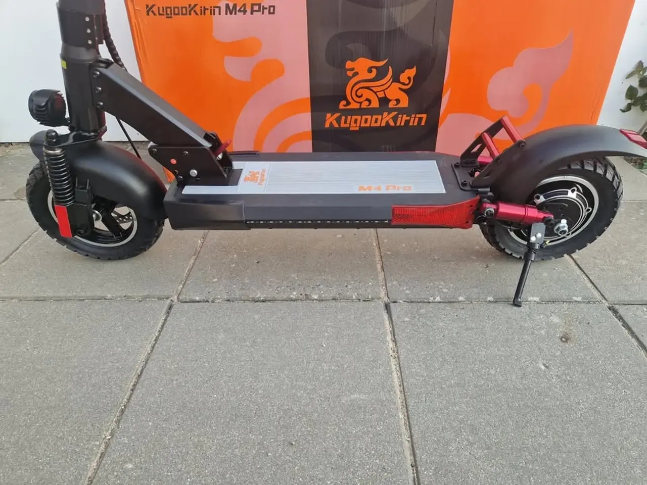 Billede 6 - 🛴 Kukirin M4 Pro – Robust el-løbehjul med sæde