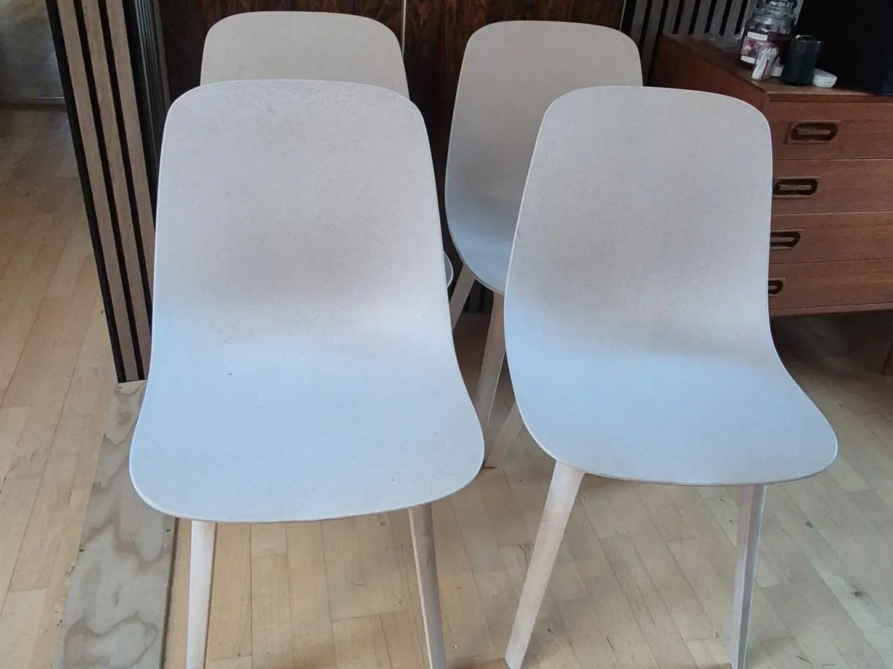Billede 2 - Odger spisebordsstole fra Ikea