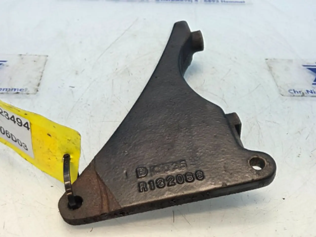 Billede 7 - John Deere PowerTech 6081HF070 Beslag AC R132086