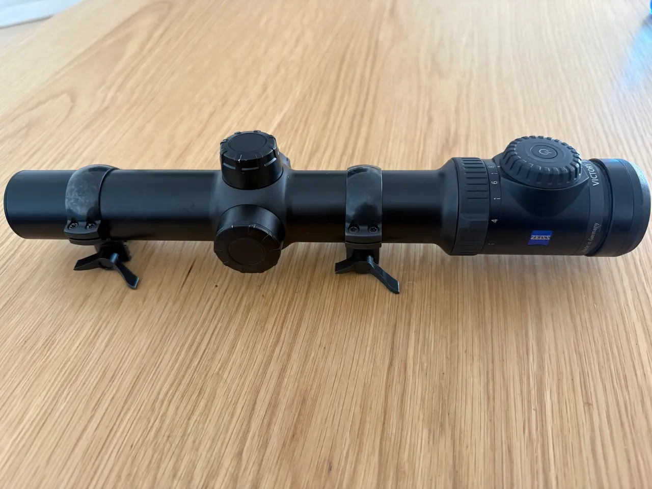 Billede 2 - Zeiss V8 1.1-8x30 drivjagt optik