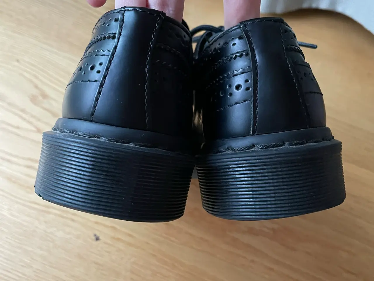 Billede 8 - Dr. Martens snøresko
