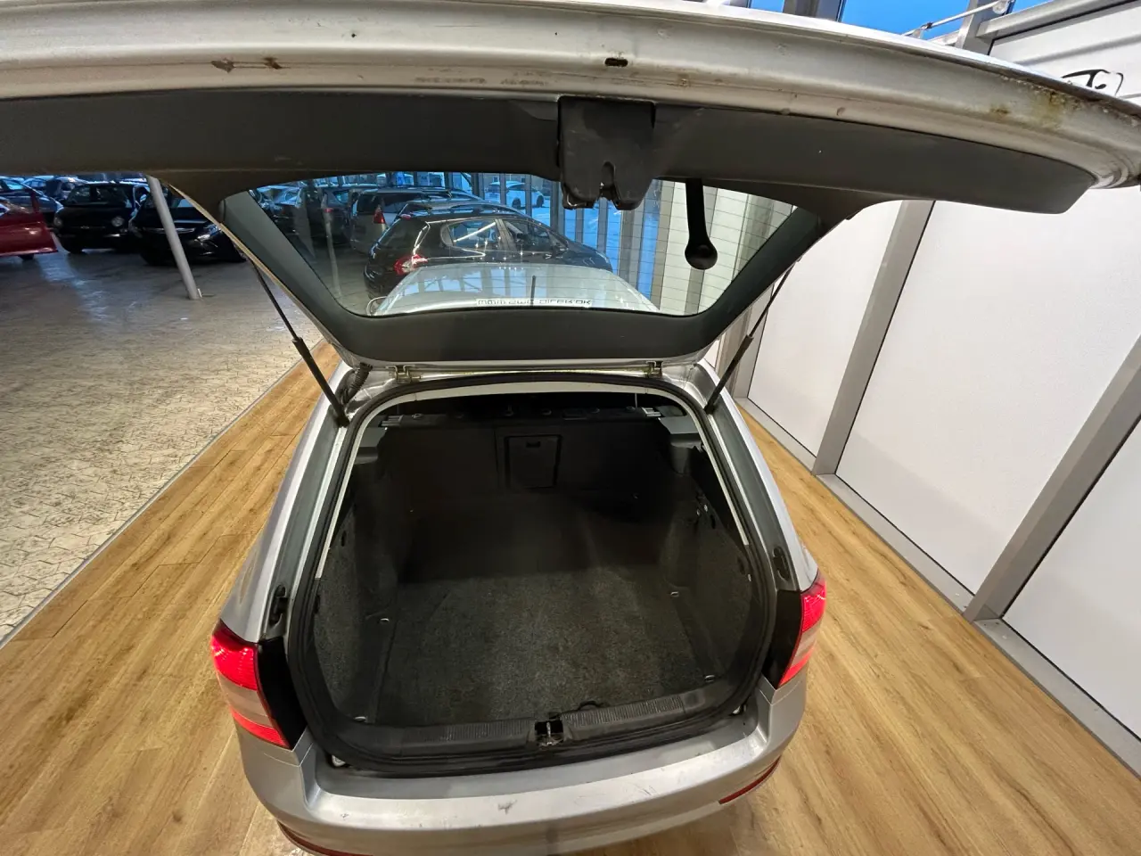 Billede 14 - Skoda Octavia Combi 1,6 Commonrail DPF Elegance 105HK Stc