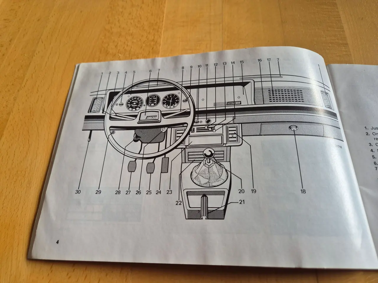 Billede 2 - Instruktionsbog FIAT 132.