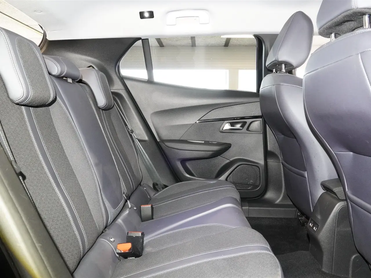 Billede 10 - Peugeot 2008 1,2 PureTech Allure Tour 130HK 5d