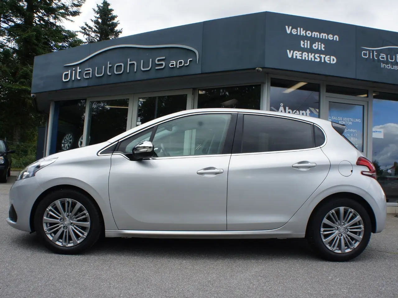 Billede 5 - Peugeot 208 1,6 BlueHDi 100 Allure