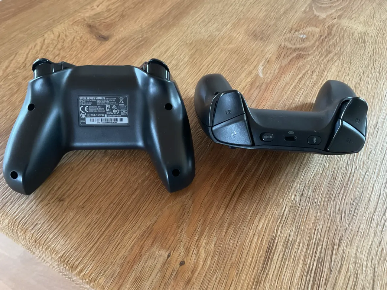 Billede 3 - Steelseries controller 2 stk