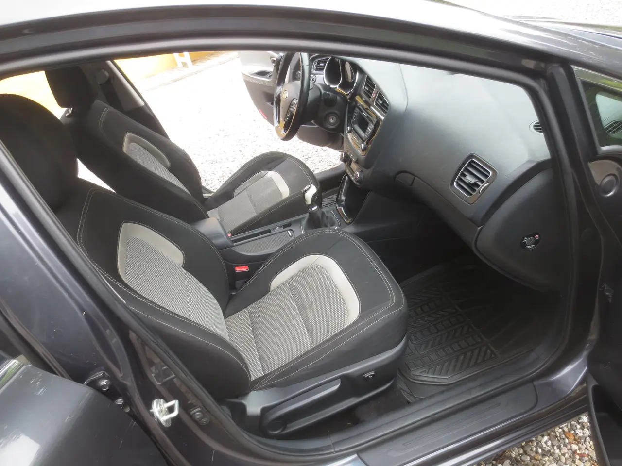 Billede 15 - Kia Ceed 1.6 CD Stc Ny model År 13.