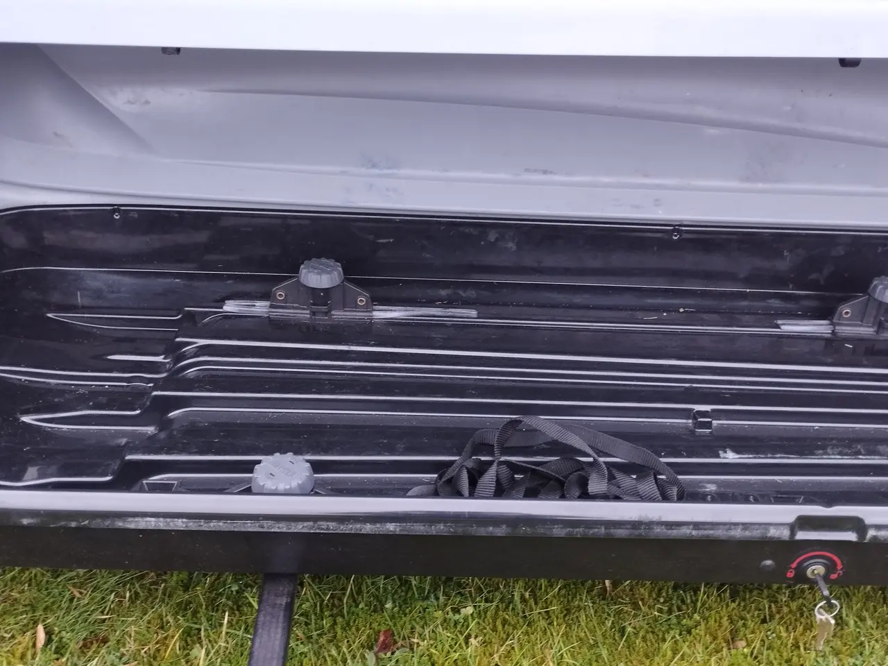 Billede 2 - Tagboks, Thule 340L