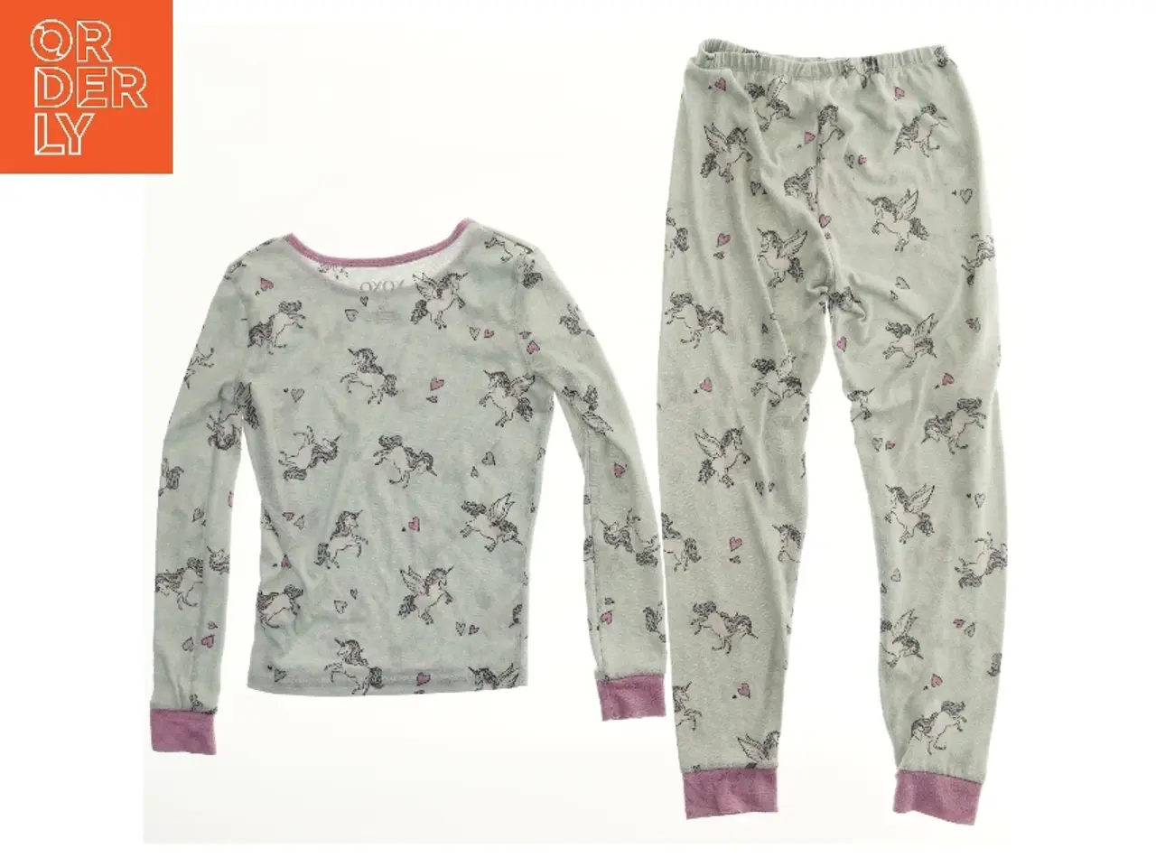 Billede 2 - Enhjøring blødt Pyjamassæt meget blødt fra Xoxo (str. 140)