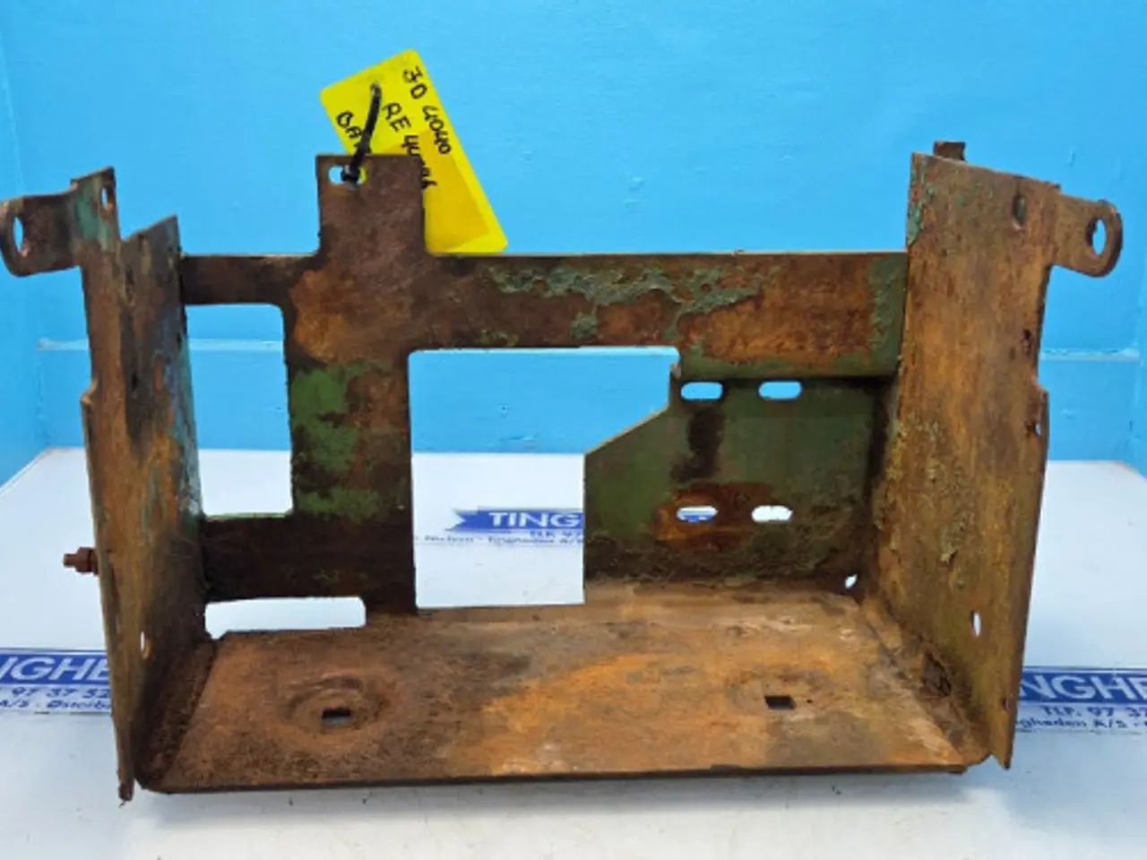 Billede 5 - John Deere 4040 Batteribox RE44146