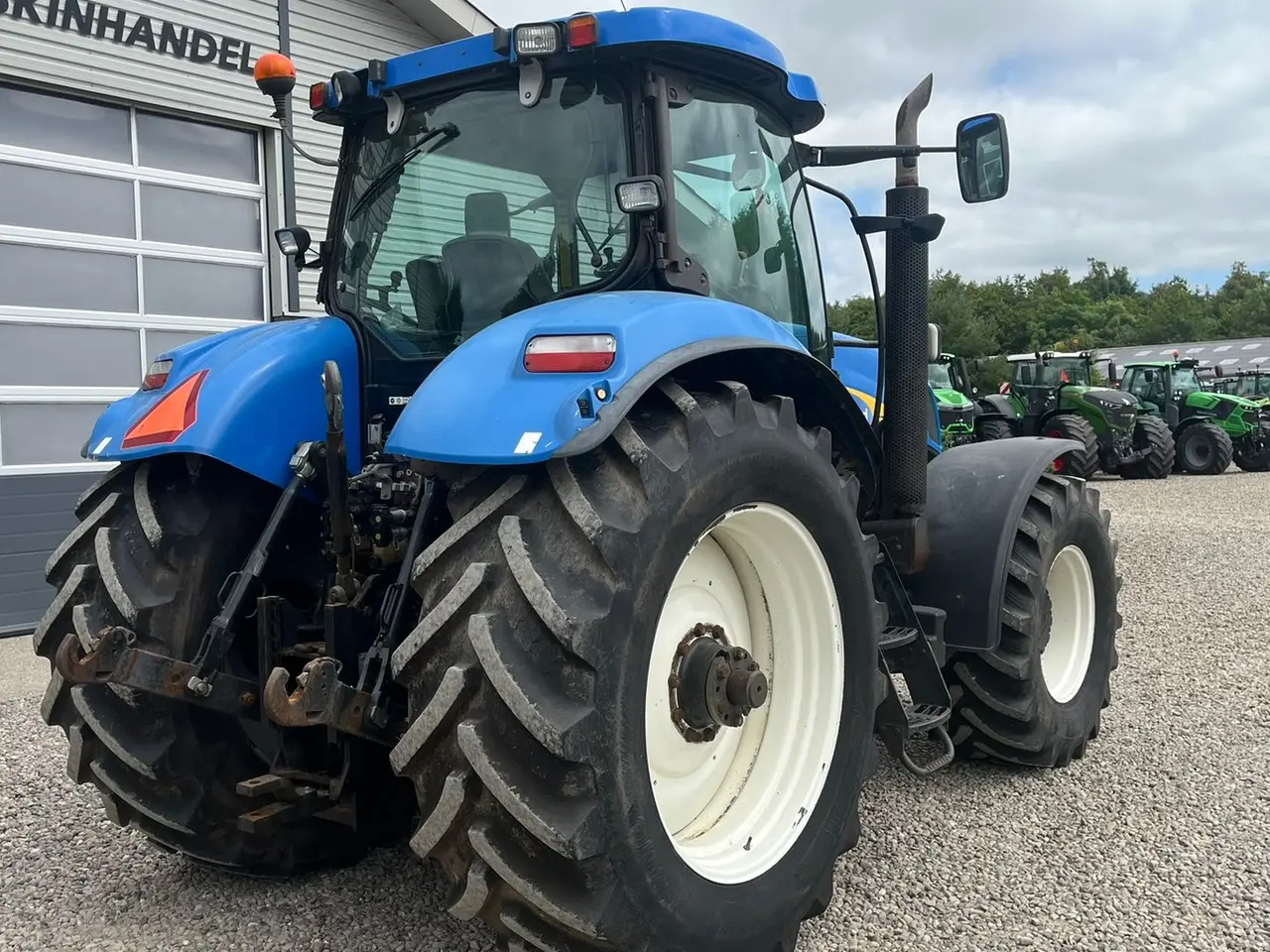 Billede 17 - New Holland T7030 SS med frontlift