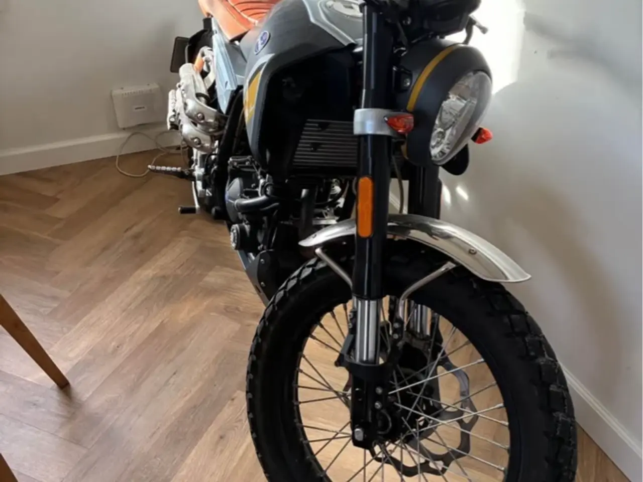 Billede 1 - Mondial 125