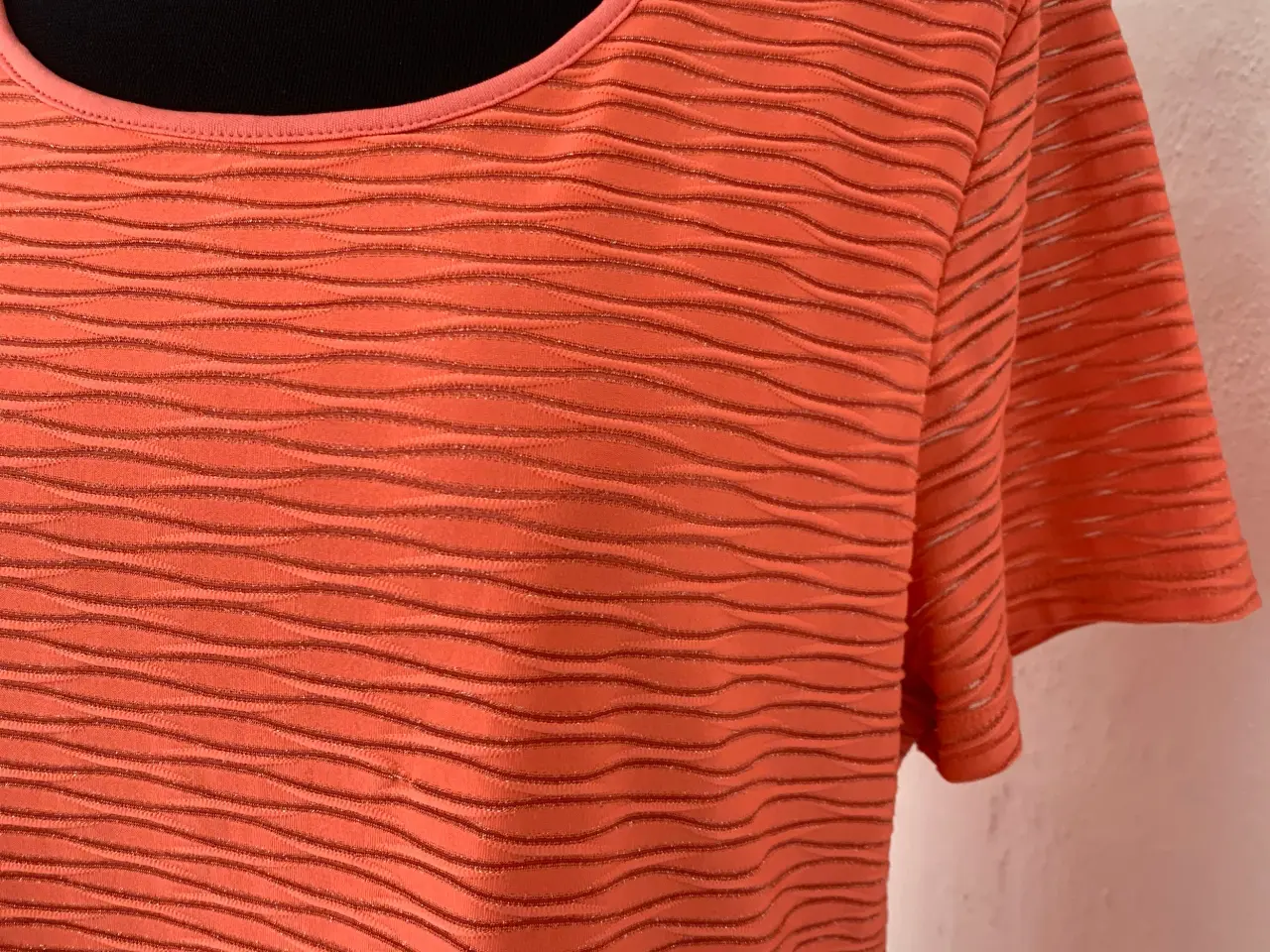Billede 2 - T-shirt str.42