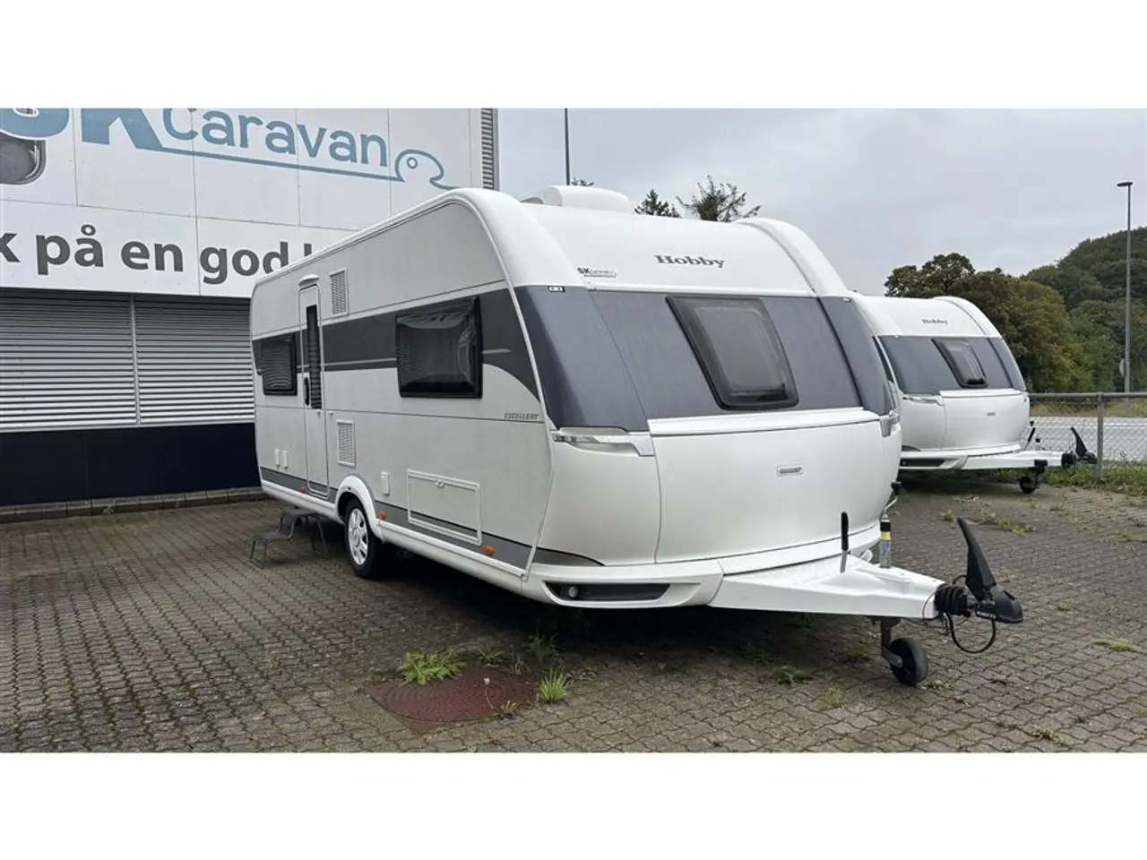 Billede 2 - 2022 - Hobby Excellent 560 CFe   Pæn og velholdt campingvogn