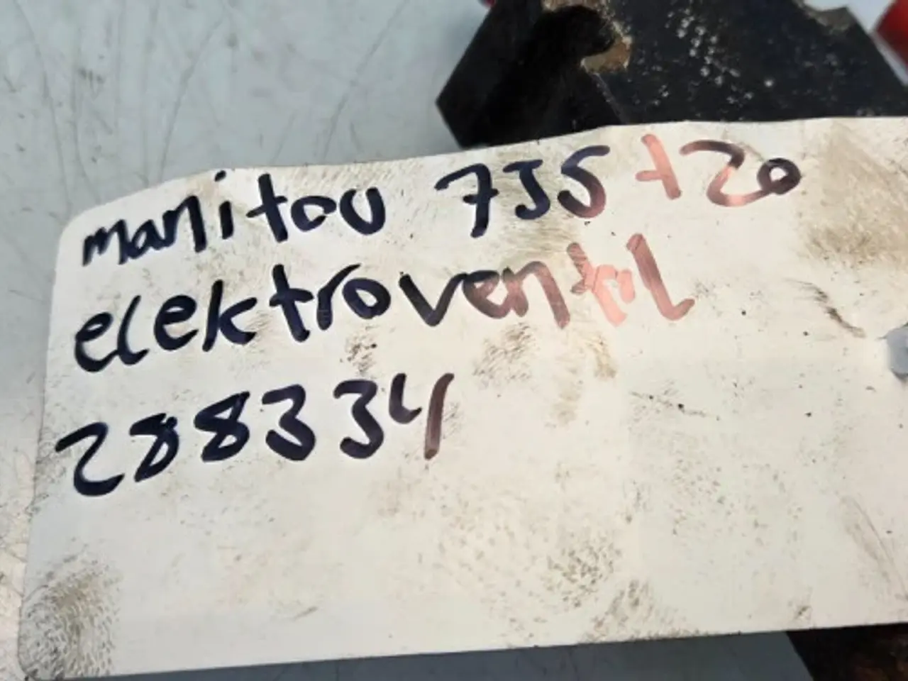 Billede 10 - Manitou 735-120 Elektroventil 288334