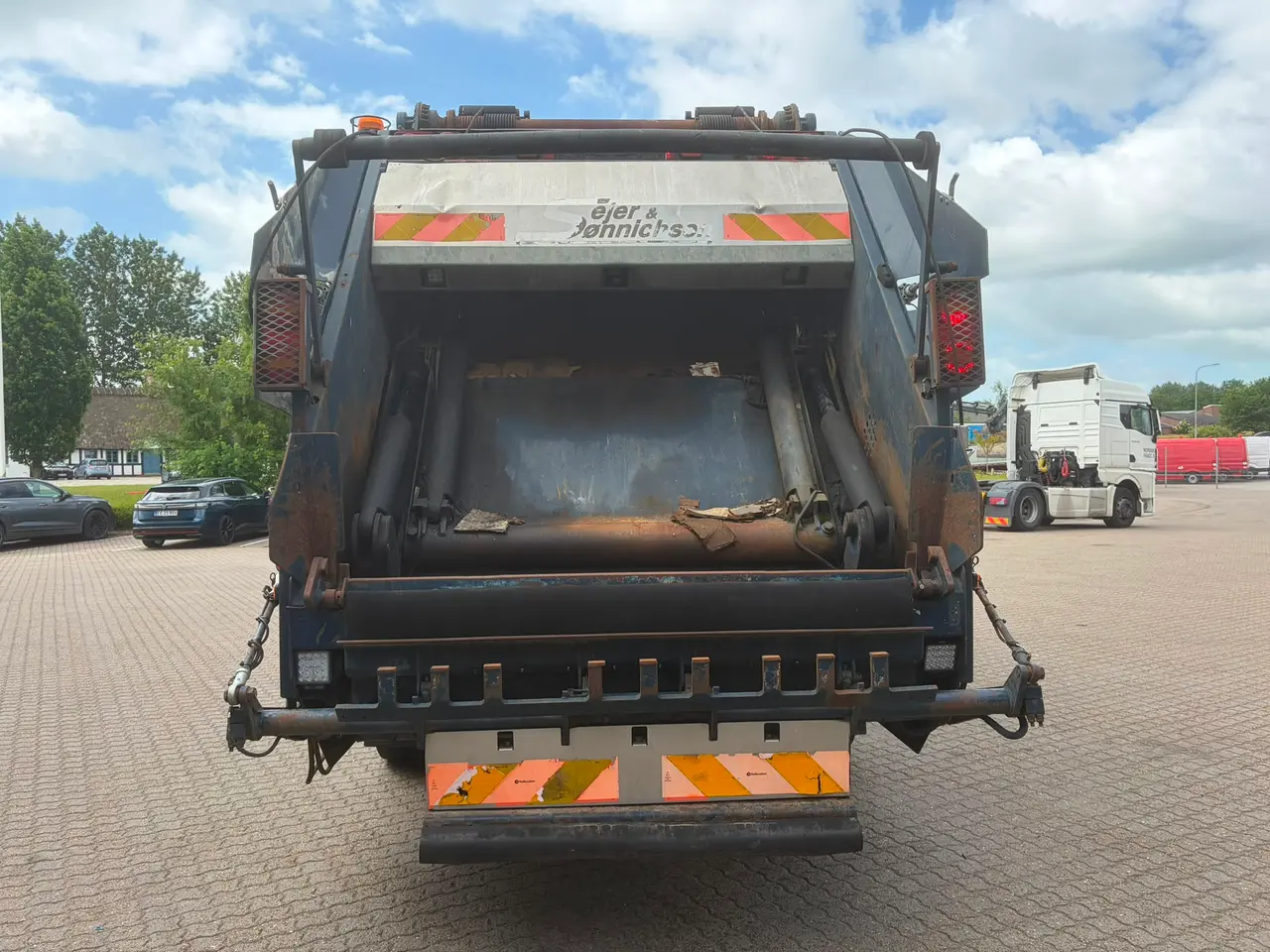 Billede 7 - Scania P320 6X2-4, Renovation