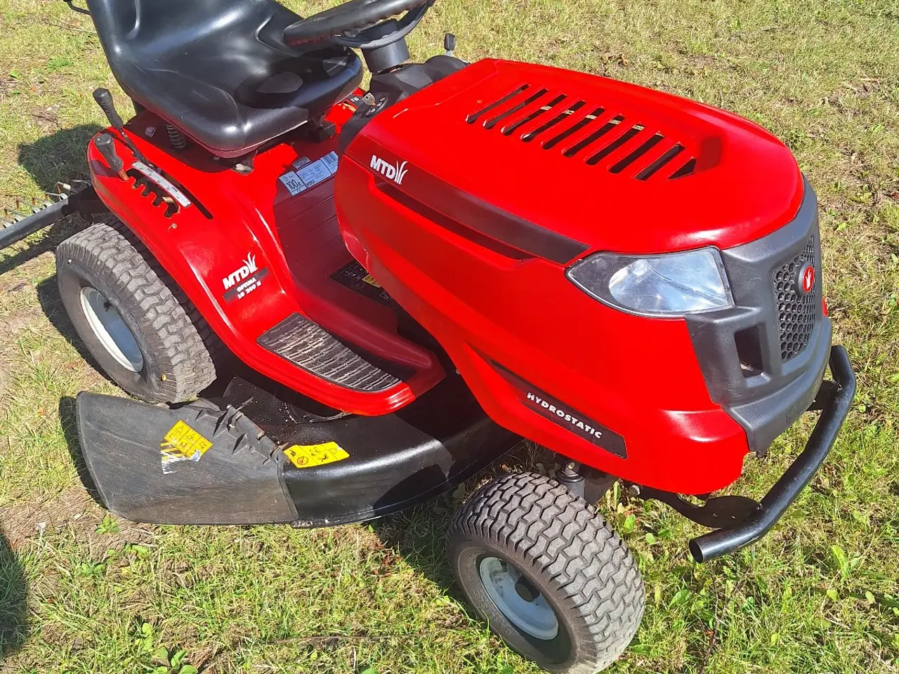 Billede 3 - MTD Optima LG 2000 H 2 cylinder + rive