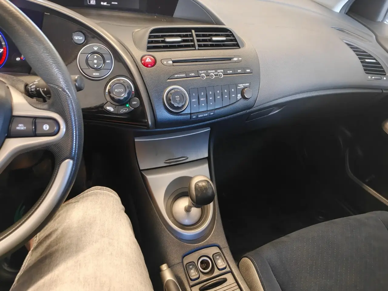 Billede 14 - Honda Civic 1,8 Sport