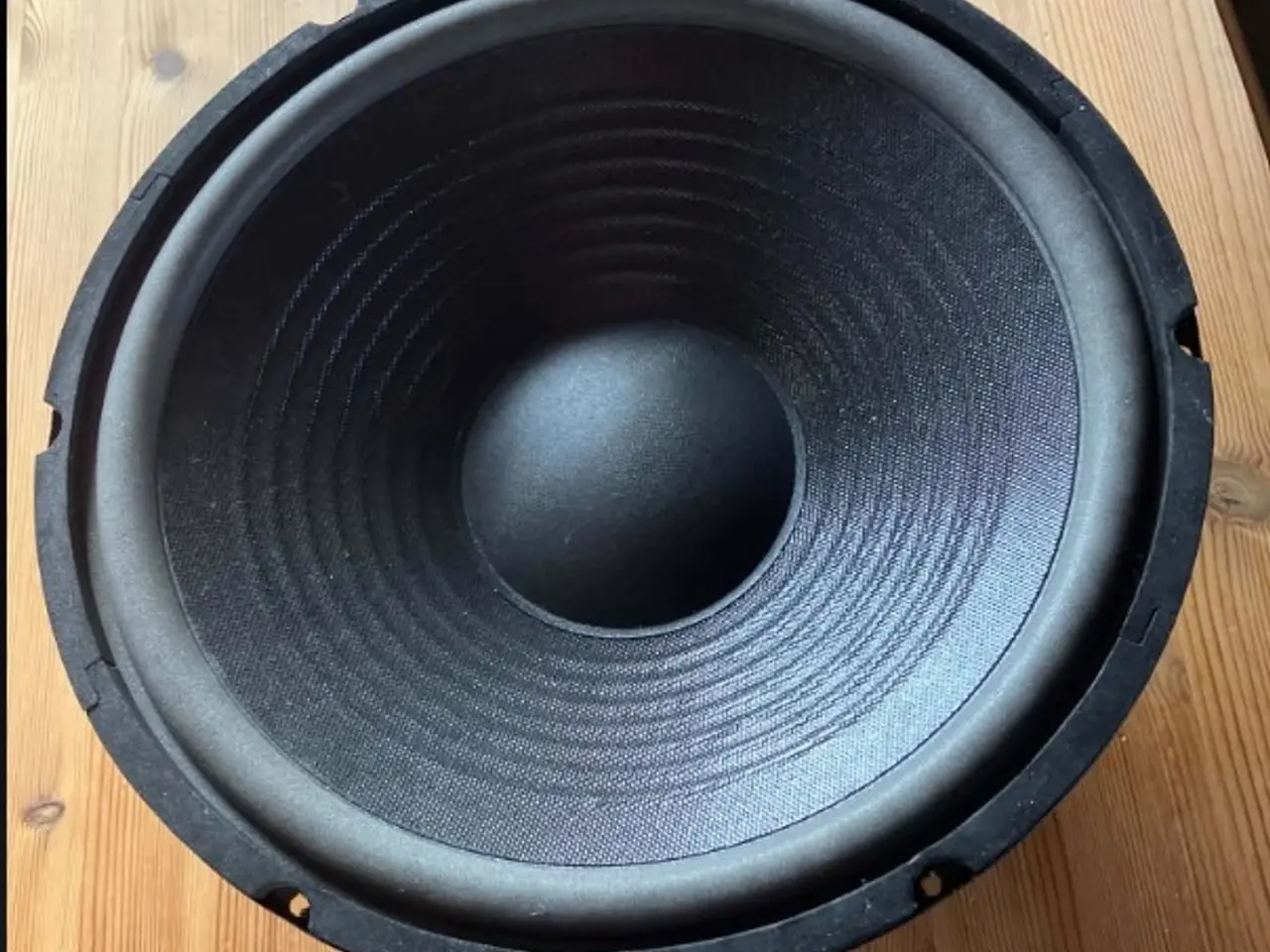 Billede 1 - 12 " højttaler Power Handling (RMS) 300 W
