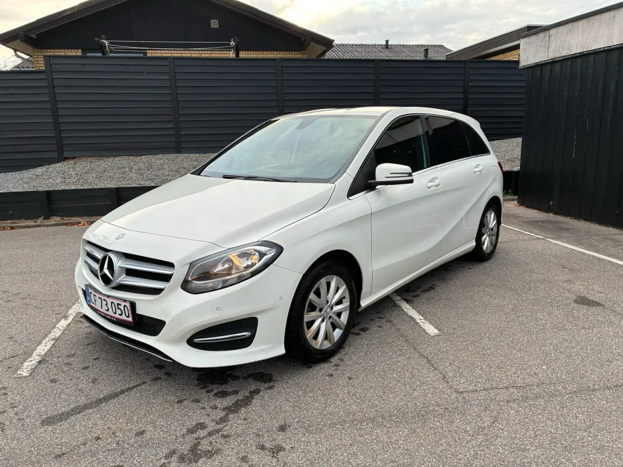 Billede 1 - Mercedes B180 Business