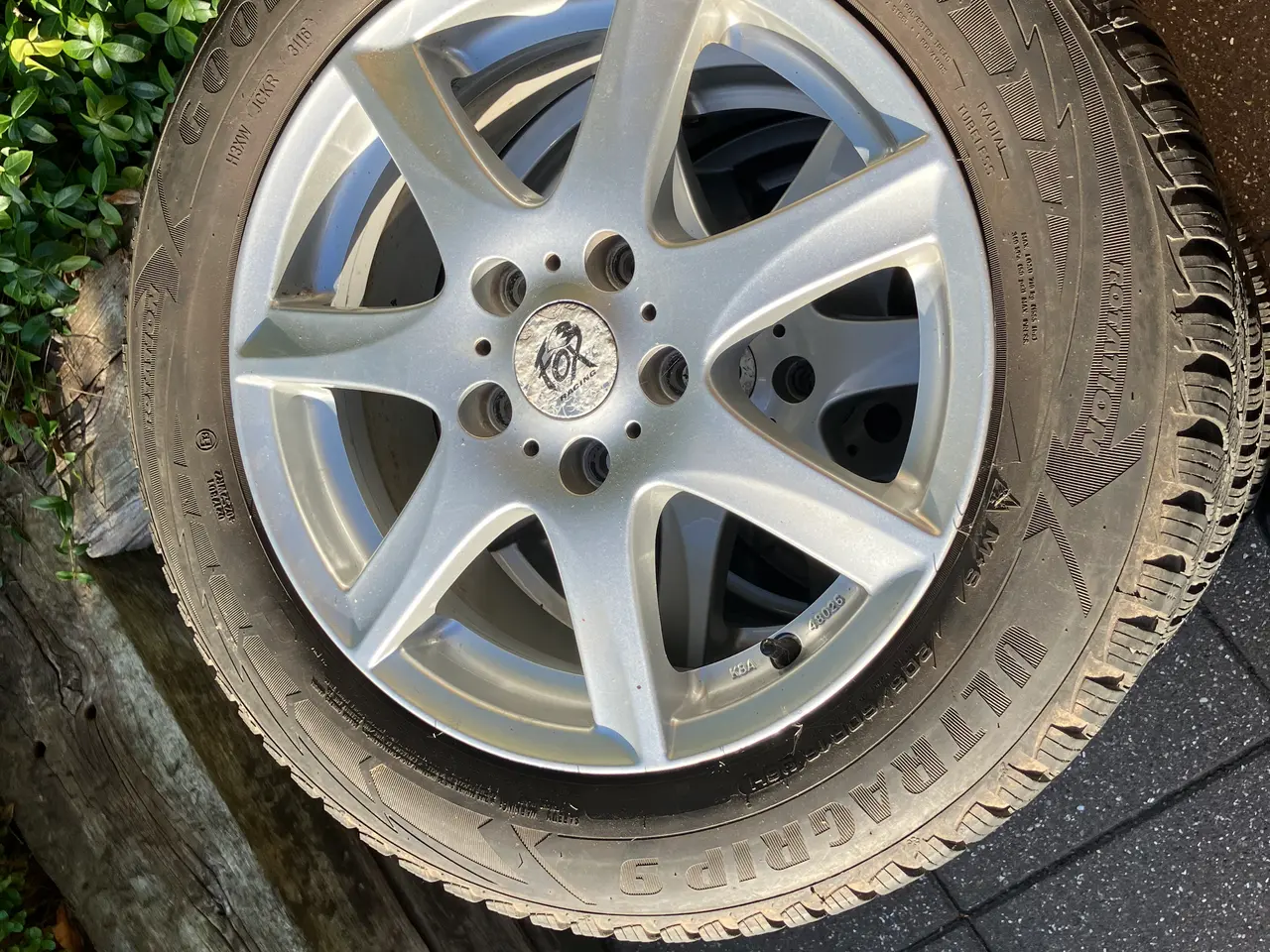 Billede 2 - VW Touran / Golf vinterhjul