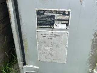 20” container
