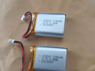 nye batterier til Neomat babyalarm