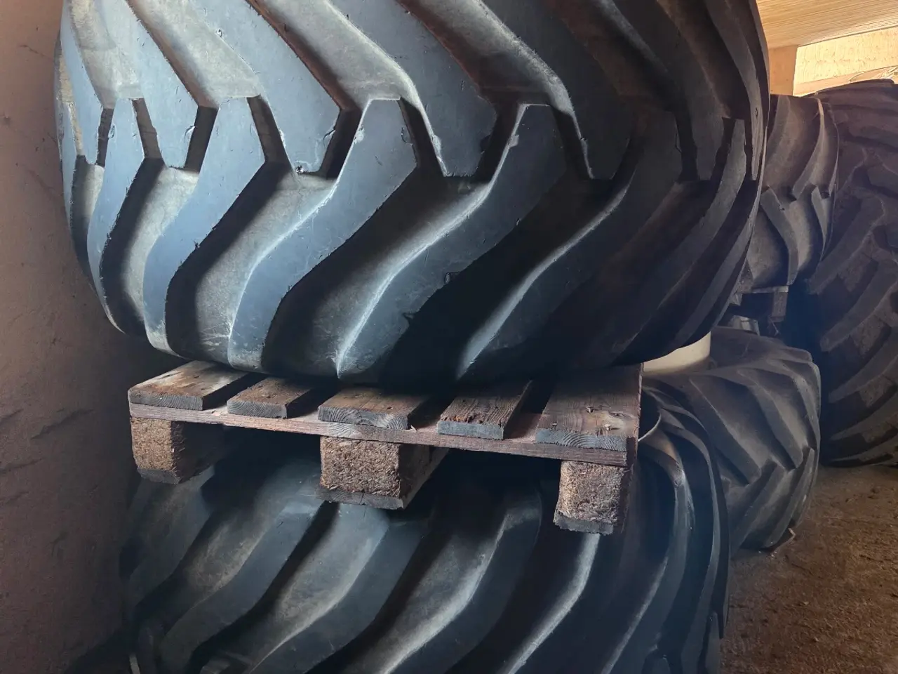 Billede 1 - Komplette hjul 800/45-26,5