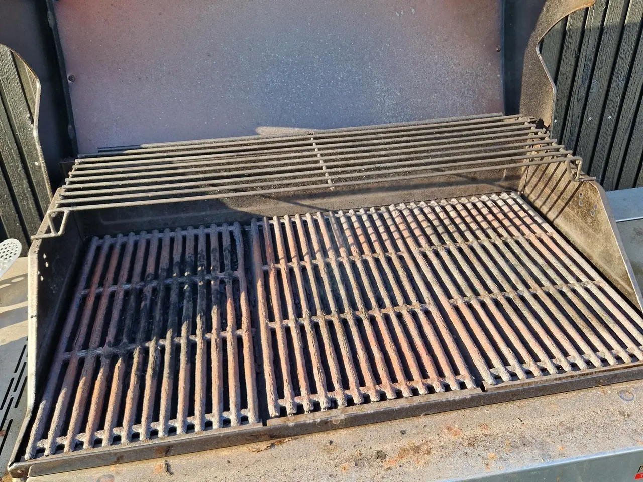 Billede 2 - Char Broil gasgrill med 4 brændere