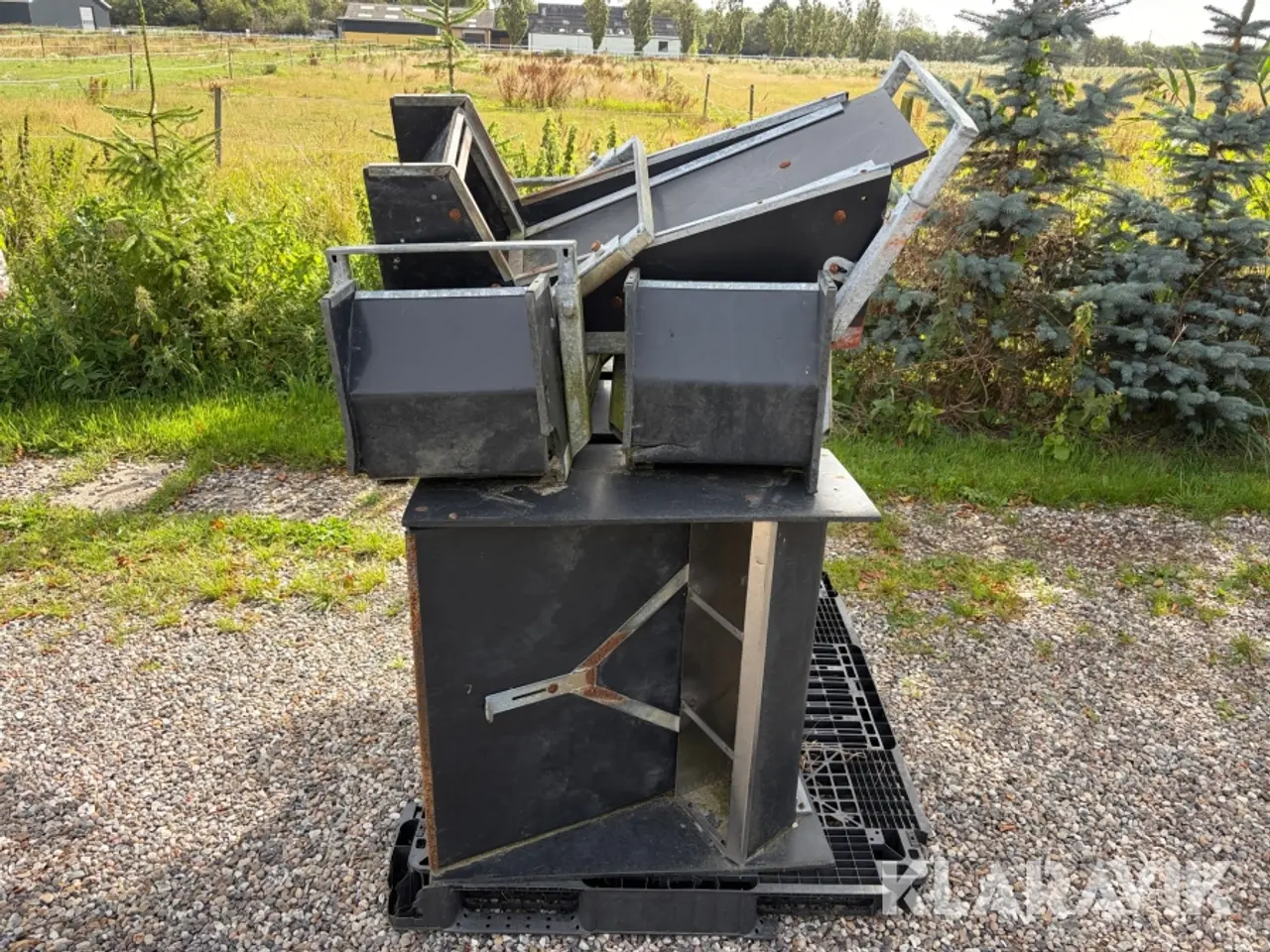 Billede 4 - Foderautomater 6 styk