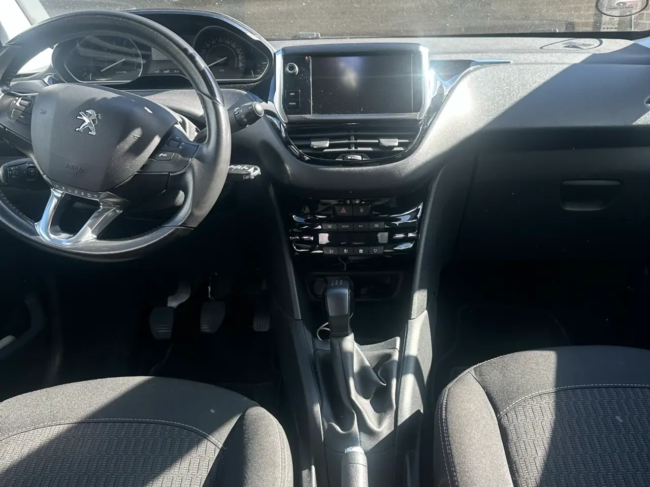 Billede 6 - Peugeot 208 1.2 benzin Årgang 2018