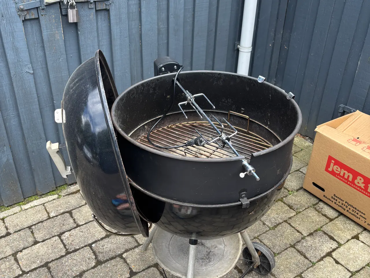 Billede 2 - Ø 57 Weber grill