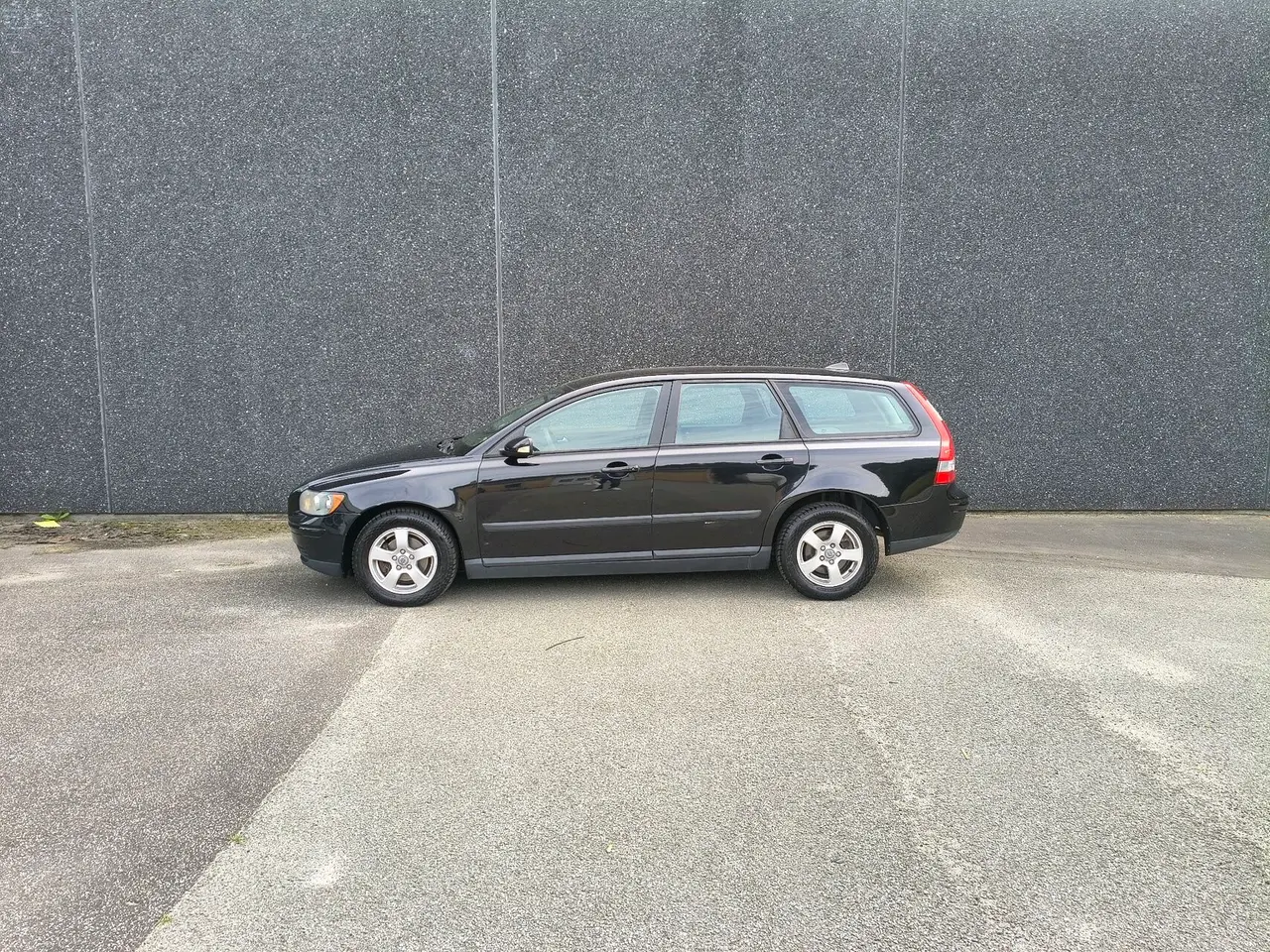Billede 1 - Volvo V50 1,8 Momentum 125HK Stc